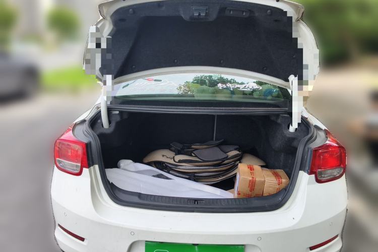 Used Chevrolet Malibu 2014 2.0L Automatic Luxury Edition Trunk
