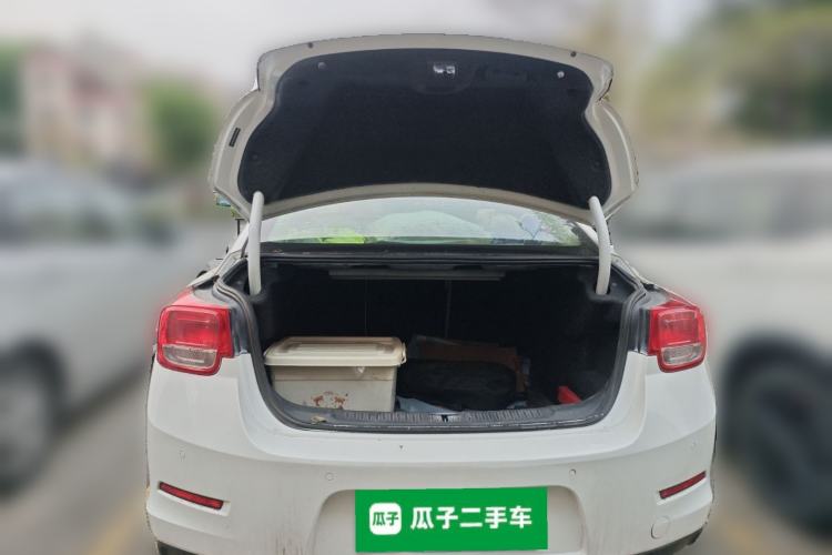 Used Chevrolet Malibu 2014 2.0L Automatic Comfort Edition Trunk