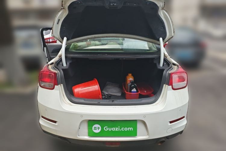 Used Chevrolet Malibu 2014 2.0L Automatic Luxury Edition Trunk