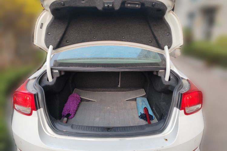 Used Chevrolet Malibu 2014 2.4L Automatic Luxury Edition Trunk
