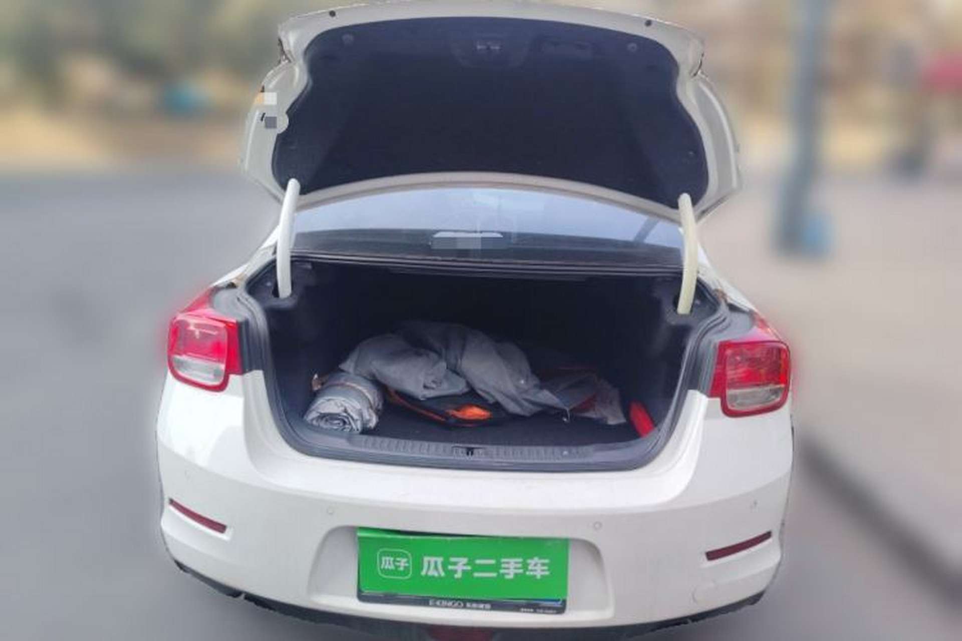 Used Chevrolet Malibu 2014 2.0L Automatic Comfort Edition Trunk