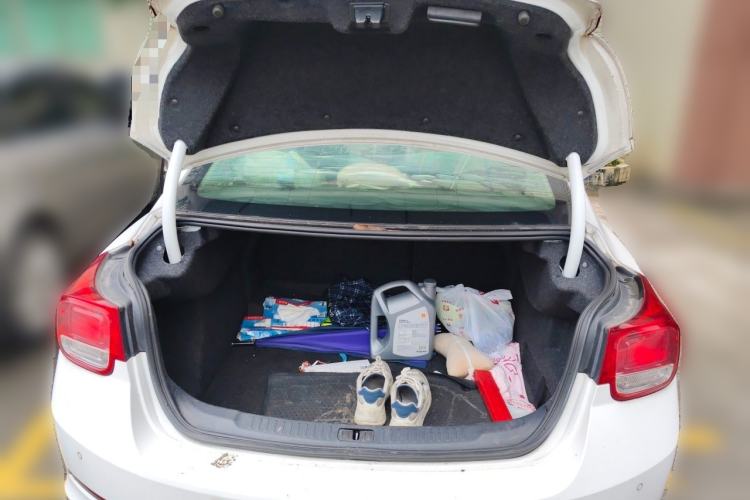 Used Chevrolet Malibu 2014 1.6T Automatic Comfort Edition Trunk