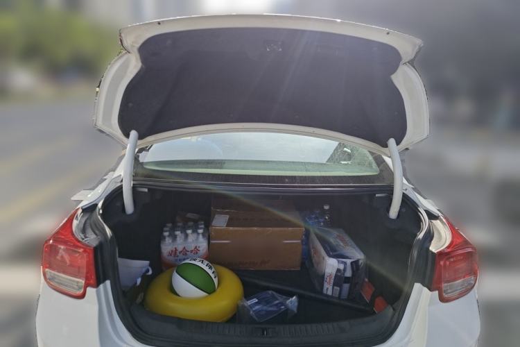 Used Chevrolet Malibu 2014 2.0L Automatic Luxury Edition Trunk