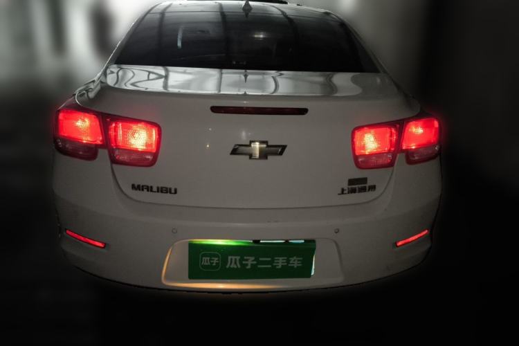 Used Chevrolet Malibu 2014 2.0L Automatic Luxury Edition Trunk