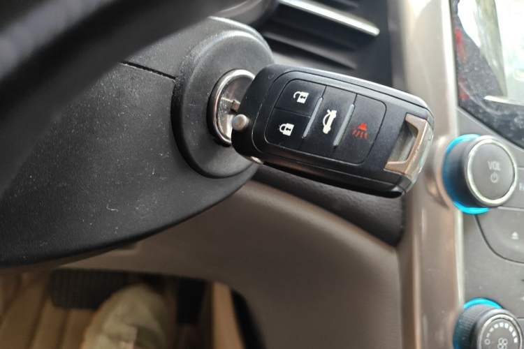 Used Chevrolet Malibu 2014 2.4L Automatic Luxury Edition Vehicle Key