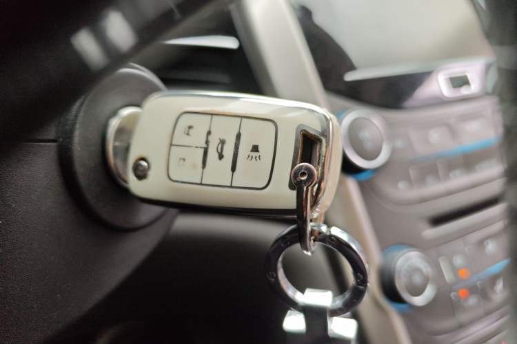 Used Chevrolet Malibu 2014 2.0L Automatic Luxury Edition Vehicle Key