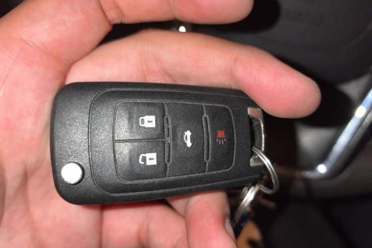 Used Chevrolet Malibu 2014 2.0L Automatic Luxury Edition Vehicle Key