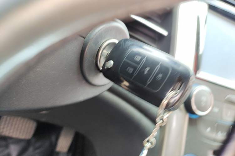 Used Chevrolet Malibu 2014 1.6T Automatic Comfort Edition Vehicle Key
