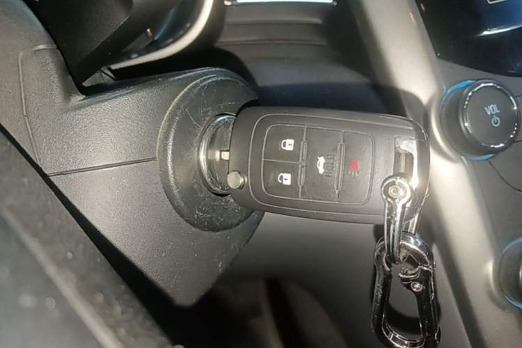 Used Chevrolet Malibu 2014 2.0L Automatic Luxury Edition Vehicle Key