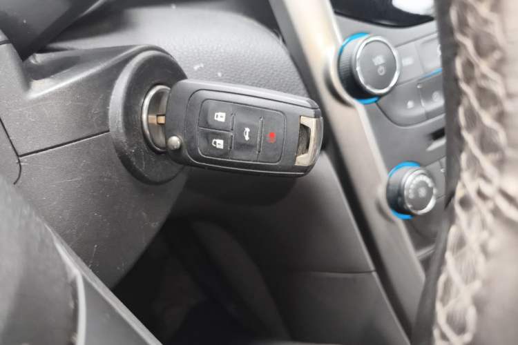 Used Chevrolet Malibu 2014 2.0L Automatic Luxury Edition Vehicle Key