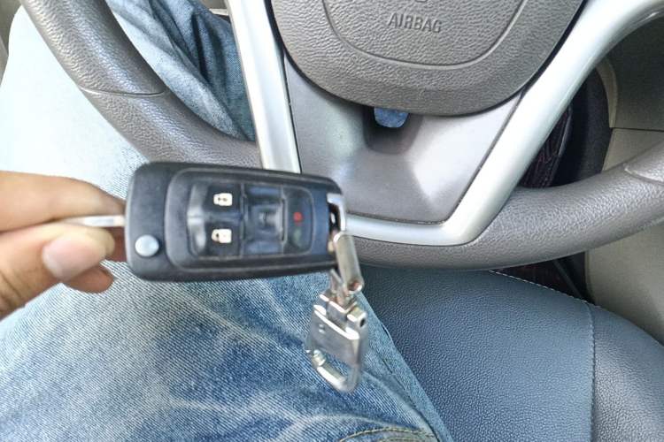Used Chevrolet Malibu 2014 2.0L Automatic Comfort Edition Vehicle Key