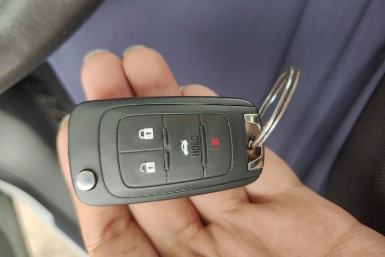 Used Chevrolet Malibu 2014 2.0L Automatic Luxury Edition Vehicle Key