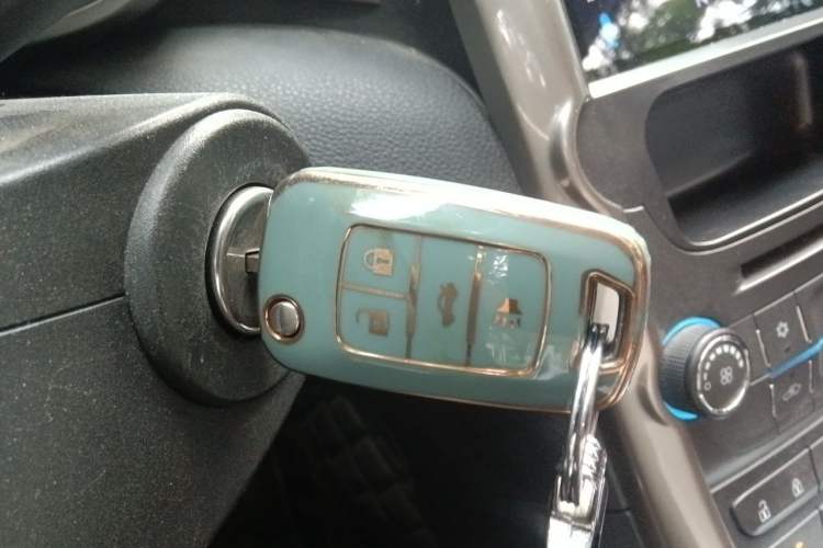 Used Chevrolet Malibu 2014 1.6T Automatic Comfort Edition Vehicle Key