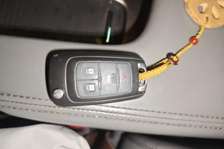 Used Chevrolet Malibu 2014 2.0L Automatic Comfort Edition Vehicle Key