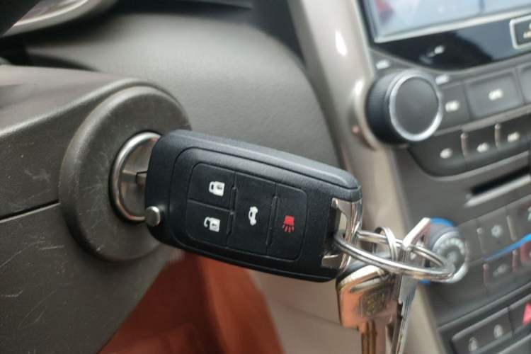 Used Chevrolet Malibu 2014 2.0L Automatic Comfort Edition Vehicle Key