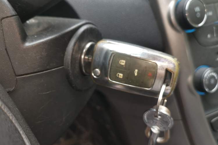Used Chevrolet Malibu 2014 2.0L Automatic Luxury Edition Vehicle Key