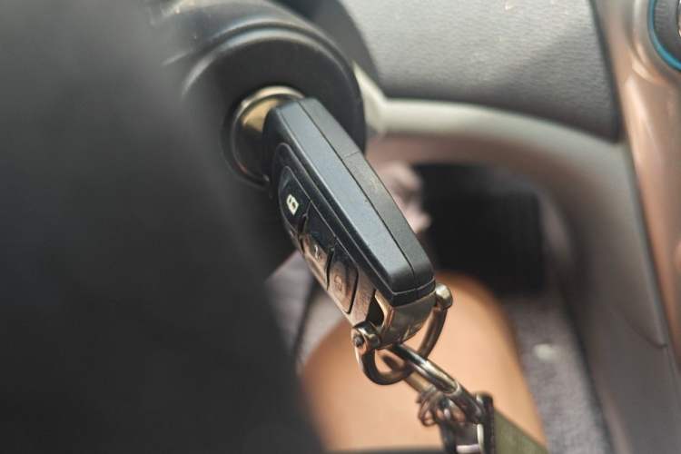 Used Chevrolet Malibu 2014 2.0L Automatic Luxury Edition Vehicle Key