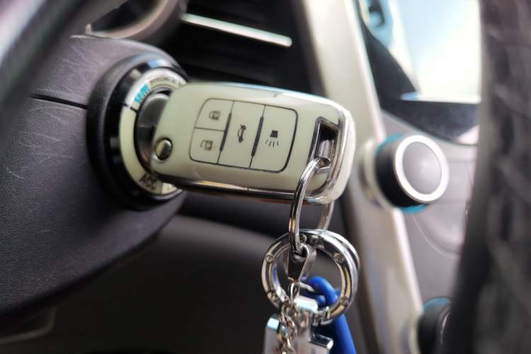 Used Chevrolet Malibu 2014 2.4L Automatic Luxury Edition Vehicle Key