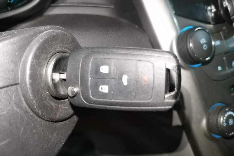 Used Chevrolet Malibu 2014 2.0L Automatic Luxury Edition Vehicle Key