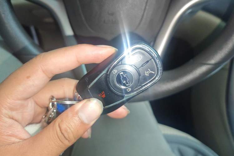 Used Chevrolet Malibu 2014 2.0L Automatic Comfort Edition Vehicle Key