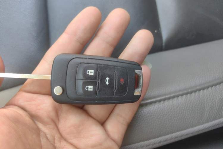 Used Chevrolet Malibu 2014 2.0L Automatic Luxury Edition Vehicle Key