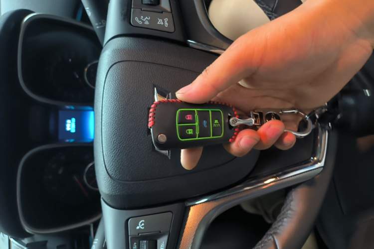 Used Chevrolet Malibu 2014 2.4L Automatic Flagship Edition Vehicle Key