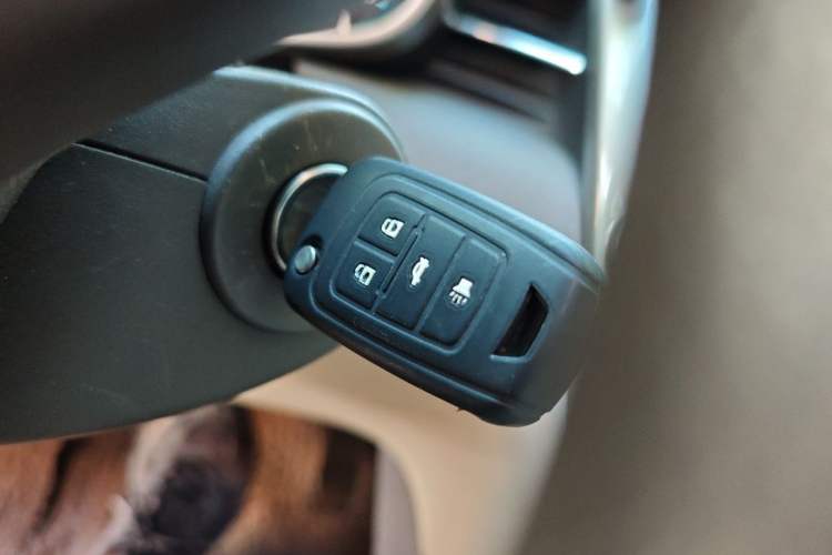 Used Chevrolet Malibu 2014 2.0L Automatic Comfort Edition Vehicle Key