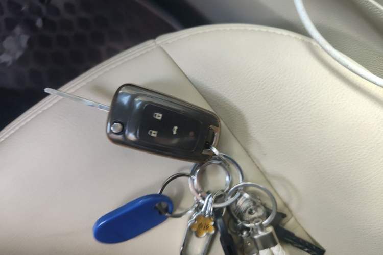 Used Chevrolet Malibu 2014 2.0L Automatic Comfort Edition Vehicle Key