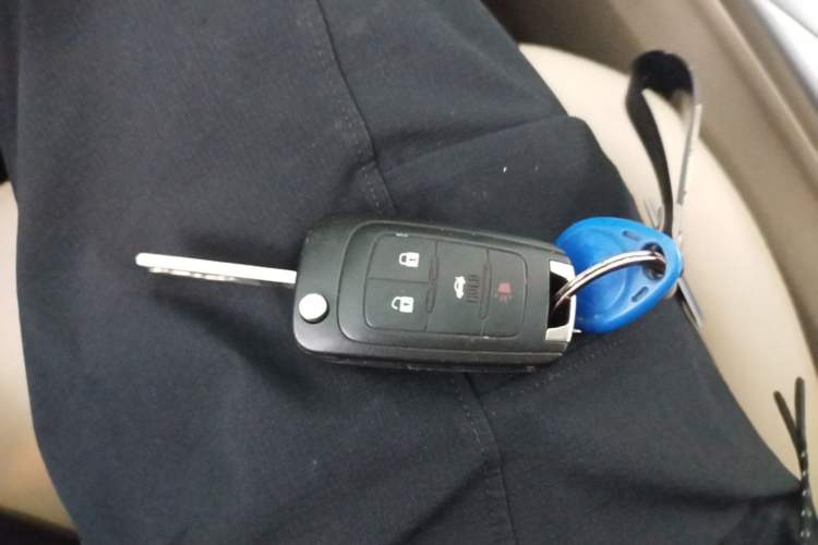 Used Chevrolet Malibu 2014 2.0L Automatic Comfort Edition Vehicle Key