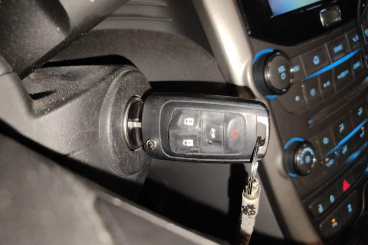 Used Chevrolet Malibu 2014 2.4L Automatic Luxury Edition Vehicle Key