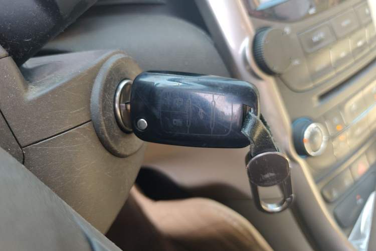 Used Chevrolet Malibu 2014 2.0L Automatic Comfort Edition Vehicle Key