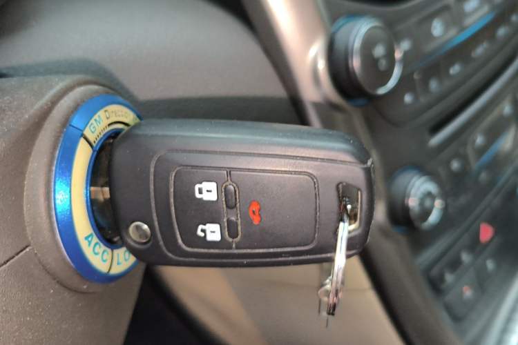 Used Chevrolet Malibu 2014 2.0L Automatic Luxury Edition Vehicle Key