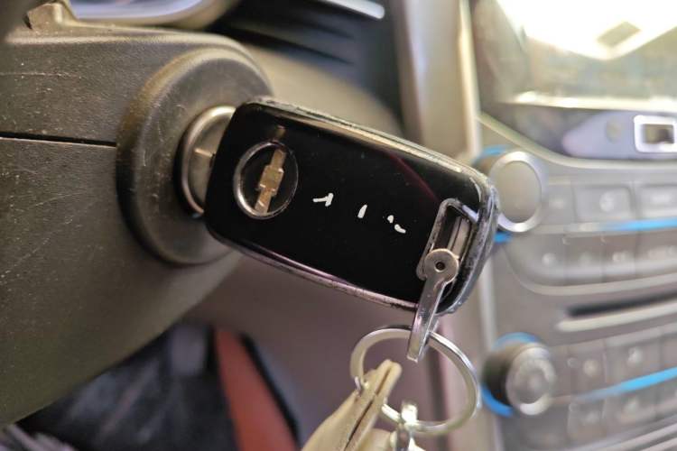 Used Chevrolet Malibu 2014 2.0L Automatic Luxury Edition Vehicle Key