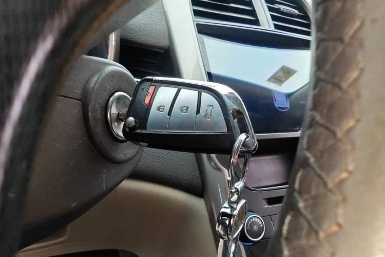 Used Chevrolet Malibu 2014 2.4L Automatic Luxury Edition Vehicle Key