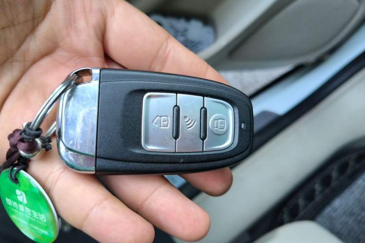 Used Chevrolet Malibu 2014 2.4L Automatic Luxury Edition Vehicle Key