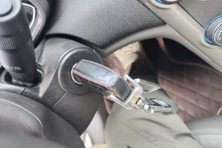 Used Chevrolet Malibu 2014 2.0L Automatic Luxury Edition Vehicle Key
