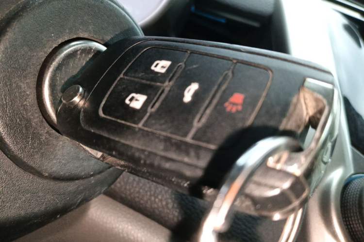 Used Chevrolet Malibu 2014 2.4L Automatic Luxury Edition Vehicle Key