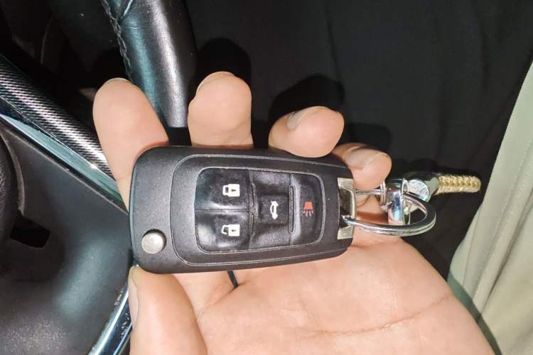 Used Chevrolet Malibu 2014 2.0L Automatic Luxury Edition Vehicle Key