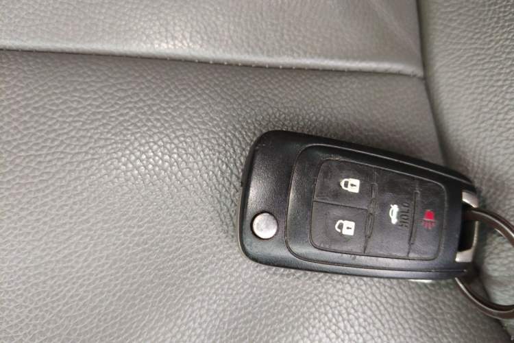 Used Chevrolet Malibu 2014 2.0L Automatic Luxury Edition Vehicle Key