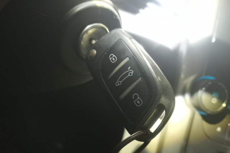 Used Chevrolet Malibu 2014 2.0L Automatic Luxury Edition Vehicle Key