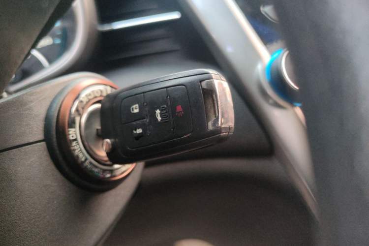 Used Chevrolet Malibu 2014 1.6T Automatic Comfort Edition Vehicle Key