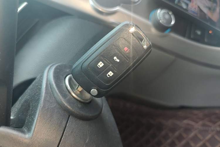 Used Chevrolet Malibu 2014 2.0L Automatic Luxury Edition Vehicle Key