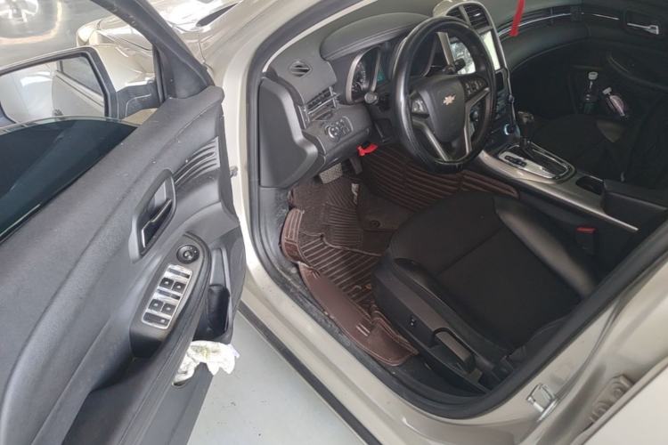 Used Chevrolet Malibu 2014 1.6T Automatic Comfort Edition Driver Seat