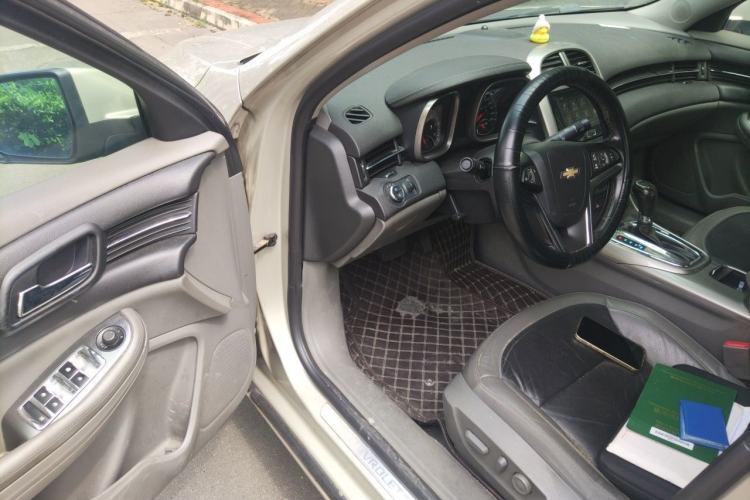 Used Chevrolet Malibu 2014 2.0L Automatic Luxury Edition Driver Seat