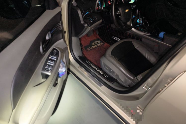 Used Chevrolet Malibu 2014 2.0L Automatic Luxury Edition Driver Seat