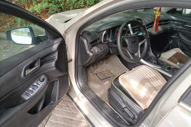 Used Chevrolet Malibu 2014 1.6T Manual Comfort Edition Driver Seat