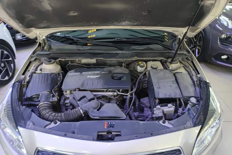 Used Chevrolet Malibu 2014 2.0L Automatic Luxury Edition Engine Bay