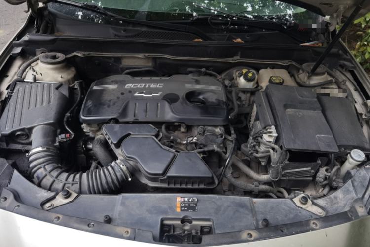 Used Chevrolet Malibu 2014 2.4L Automatic Luxury Edition Engine Bay