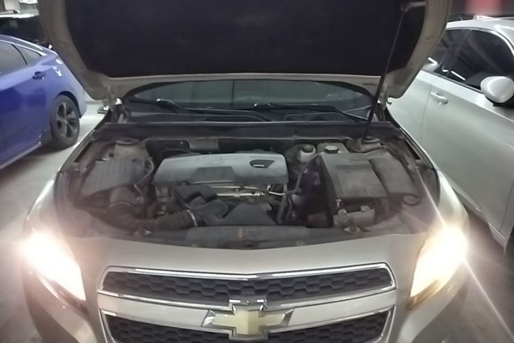 Used Chevrolet Malibu 2014 2.0L Automatic Luxury Edition Engine Bay