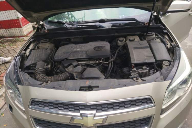 Used Chevrolet Malibu 2014 2.0L Automatic Luxury Edition Engine Bay